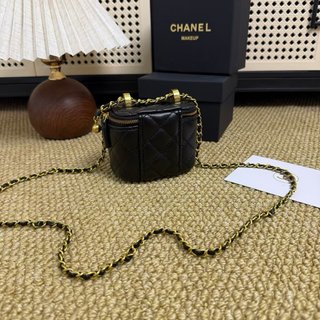 Neceser Chanel makeup Negro