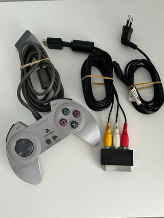 Console PlayStation 1 (PS1) con borsa