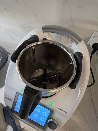 Thermomix TM6 con Accesorios