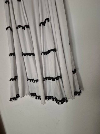 Falda Flamenca blanca 38 .7.euros