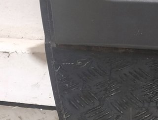 PUERTA TRASERA IZQUIERDA CHRYSLER JEEP CHEROKEE (