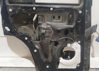 PUERTA TRASERA IZQUIERDA CHRYSLER JEEP CHEROKEE (
