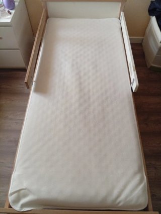 Cama infantil Ikea Luröy