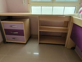 Muebles habitación juvenil morados