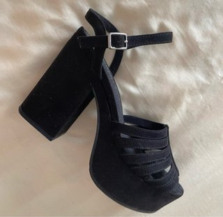 Sandalias negras H&M tacón ancho Talla 36