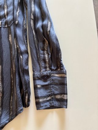 Camisa Massimo Dutti Rayas Doradas Negra