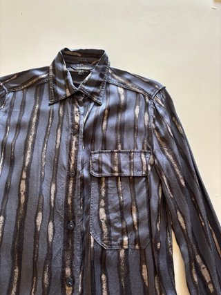 Camisa Massimo Dutti Rayas Doradas Negra