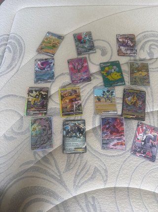 Cartas Pokémon Variadas