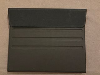 Teclado Bluetooth Negro con Trackpad para Ipad