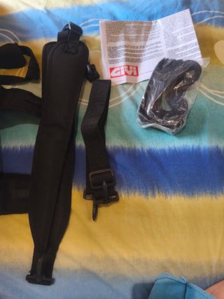 Mochila Sobredepósito Givi Voyager Negra