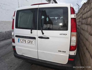 Mercedes-benz 225490 a6398260014 luz central vito