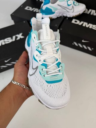 Zapatilla Nike React Azul y Blanca