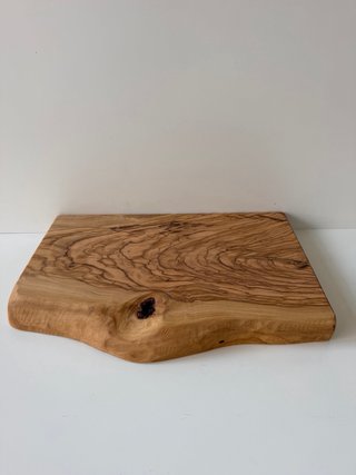 Tagliere in legno di ulivo 40x27cm