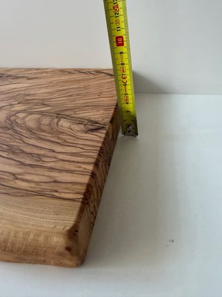 Tagliere in legno di ulivo 40x27cm