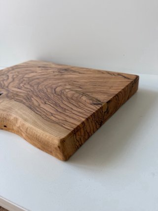 Tagliere in legno di ulivo 40x27cm