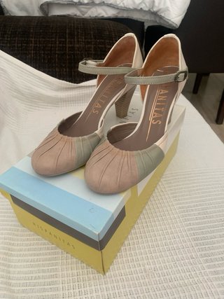 Zapatos Hispanitas Talla 37 Beige/Gris