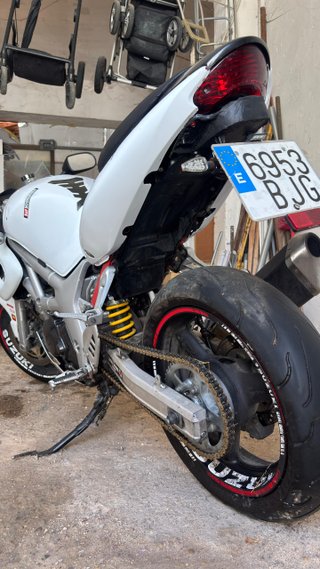 Suzuki  SV650s 2002