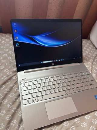 Laptop HP 15-S Grigio Argento