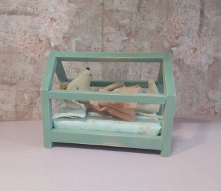 Cama casa para muñecas Maileg