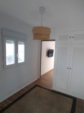 Contenedor maritimo convertido en casa prefabrica