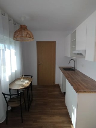 Contenedor maritimo convertido en casa prefabrica