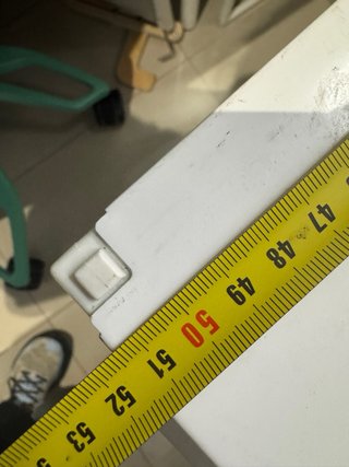 Cómoda o cajonera blanca con 4 cestas Jonaxel