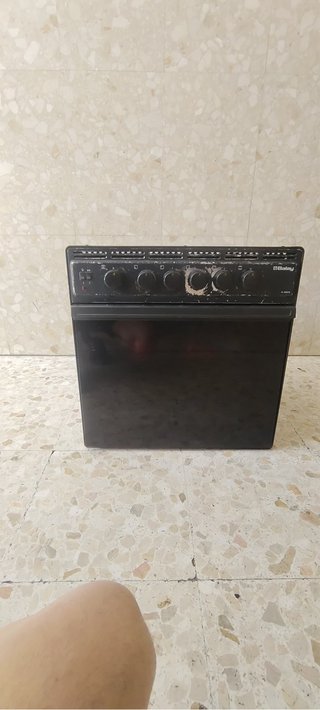Horno eléctrico negro