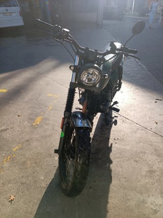 Moto Brixton Cromwell 125