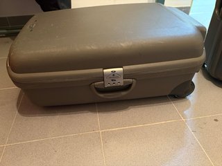 2 Maletas Samsonite Gris/Morado