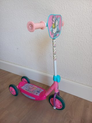 Patinete 3 Ruedas Peppa Pig.