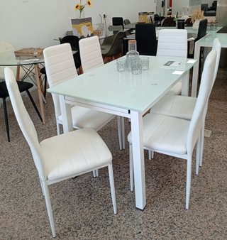 Mesa Extensible DT + 6 Sillas Blancas. ¡EN OFERTA!