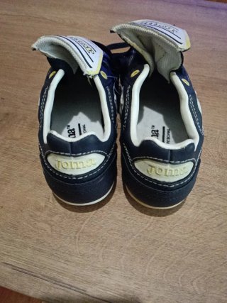 Botas de fútbol Joma niño negras talla 33..nuevas