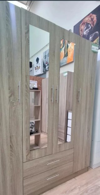 Armario 4 puertas madera y cristal