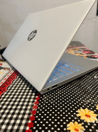 HP Pavilion 14 i5 11ª Gen 16GB RAM 500GB SSD