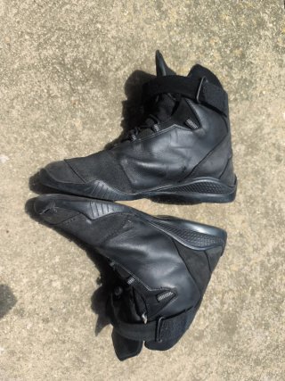 Botas de moto negras