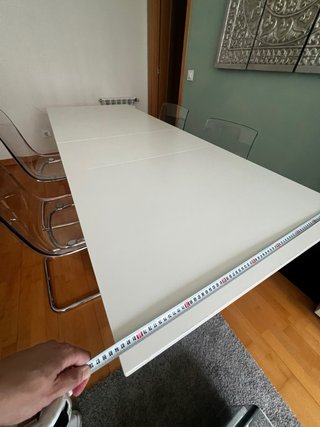 Mesa extensible IKEA BJURSTA + 4 Sillas TOBIAS