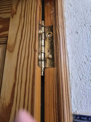Puerta madera con fijo cristal