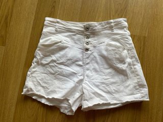 Shorts vaqueros Blancos tiro alto T.34