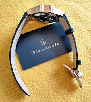 Reloj Maserati automático nuevo, dorado