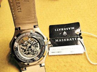 Reloj Maserati automático nuevo, dorado