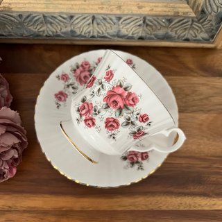 Taza y plato Royal Windsor porcelana inglesa
