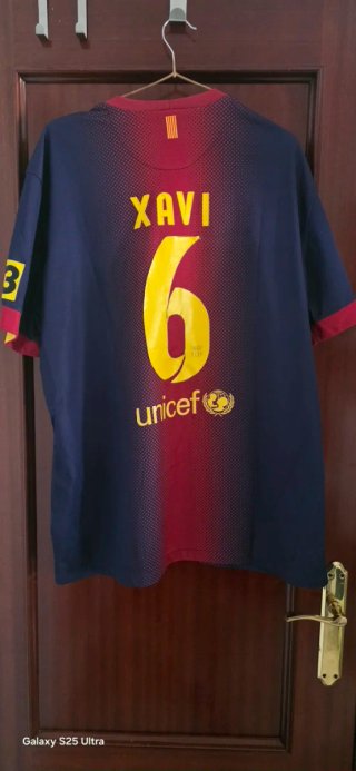 Camiseta de fútbol y baloncesto