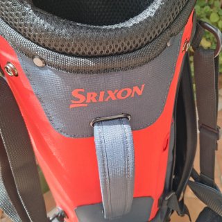 Bolsa de golf Srixon nueva.