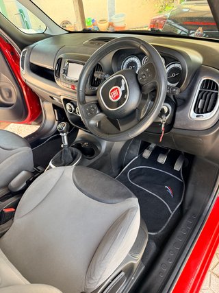 FIAT 500L 2014 1.6 Multijet D Lounge. Panoramico