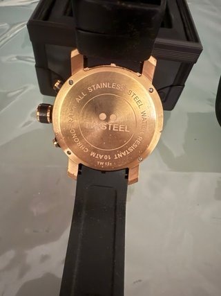 Reloj TW Steel Dorado y Negro
