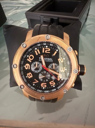 Reloj TW Steel Dorado y Negro