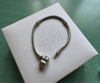Pulsera Pandora Plata