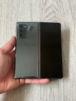 Samsung Galaxy Z Fold 2
