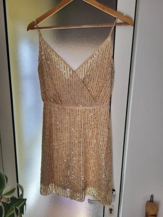 Oportunidad Vestido corto Stradivarius nuevo  5€