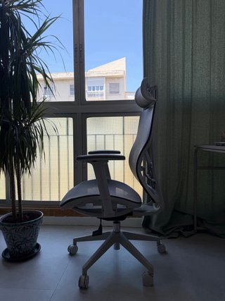 Silla de oficina ergonómica